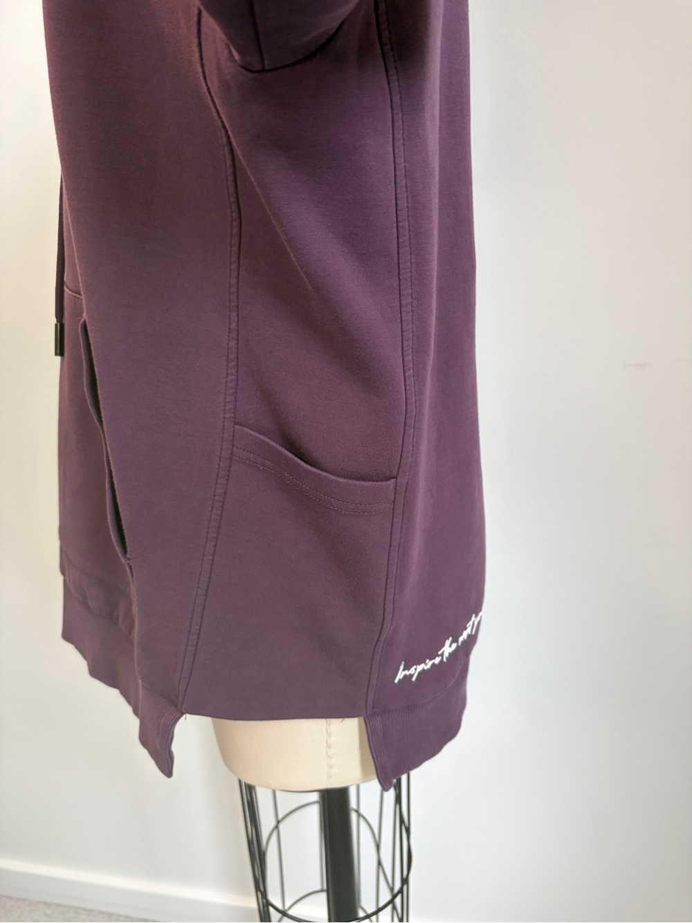 YoungLA Men's Purple Hooded Sweatshirt Size Large - Picture 12 of 14
